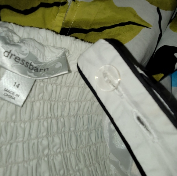 New Spring dress 3 different strap ways - Picture 8 of 8